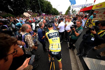 Tour de France, le foto con dedica della Pinarello di Froome 7
