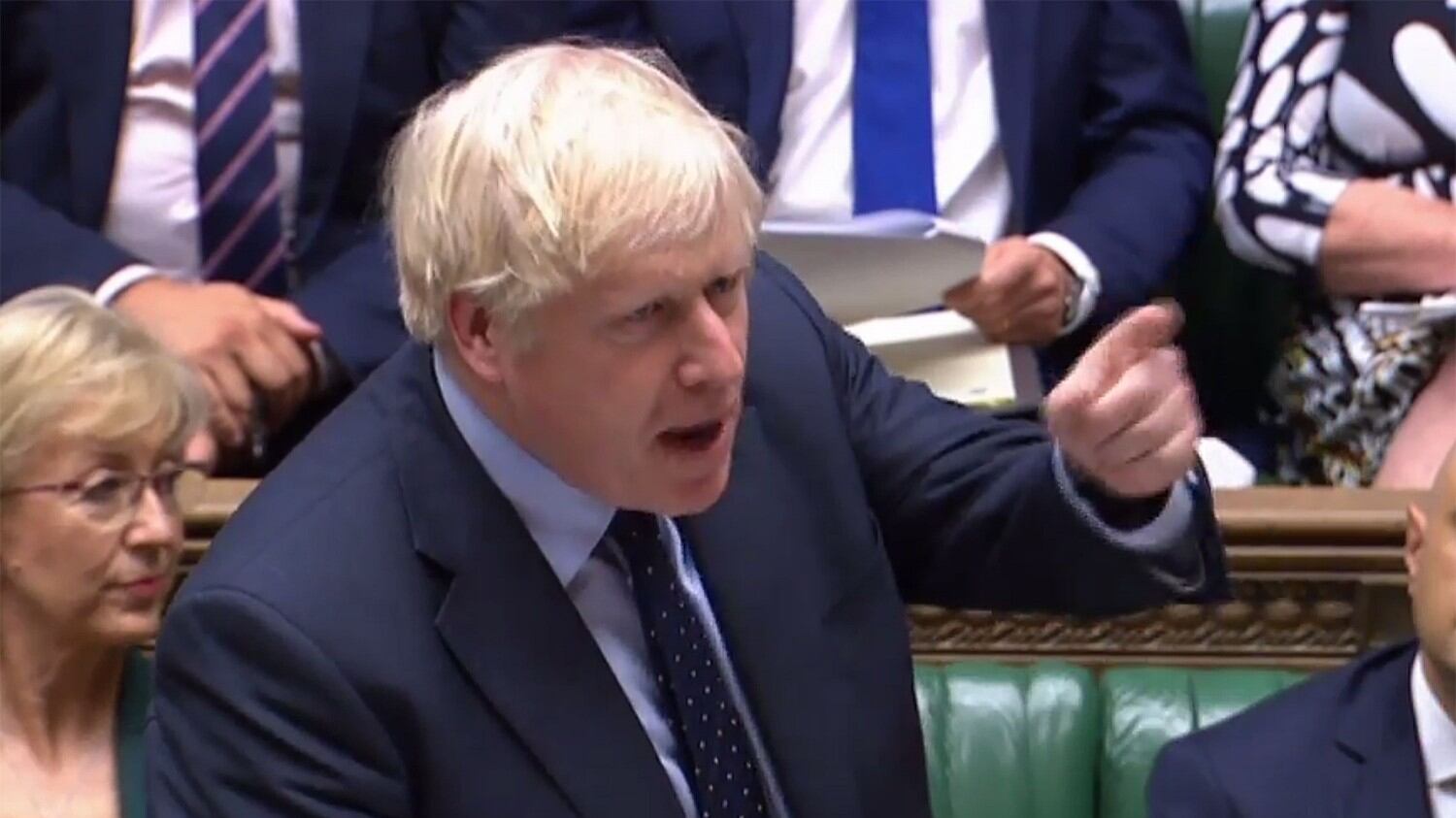 Johnson sconfitto sfida i laburisti: "Brexit o elezioni anticipate"