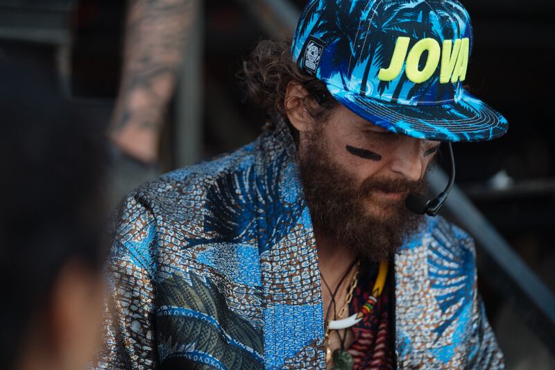 Jovanotti scatenato al Jova Beach Party 3
