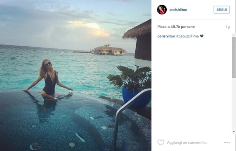 Paris Hilton, compleanno sexy su un'isola da sogno: foto 2