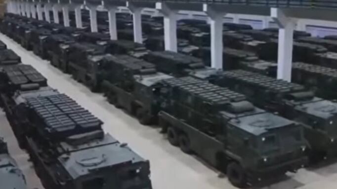 La fabbrica segreta, i lanciatori atomici e i 49 veicoli: svelata l'ultima mossa di Kim