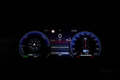 Toyota Yaris Hybrid 2024 13