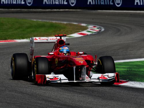 Maroni avverte Ecclestone: "Se cancella il Gp di Monza, la Ferrari si ritiri dalle gare"