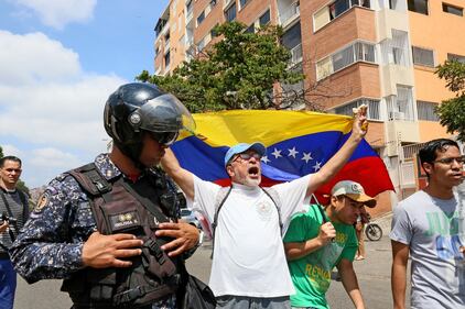Venezuela: ancora forti proteste contro il governo di Maduro8