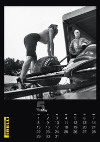 Per i 50 anni di Pirelli gli scatti osè del Calendario 1986 1