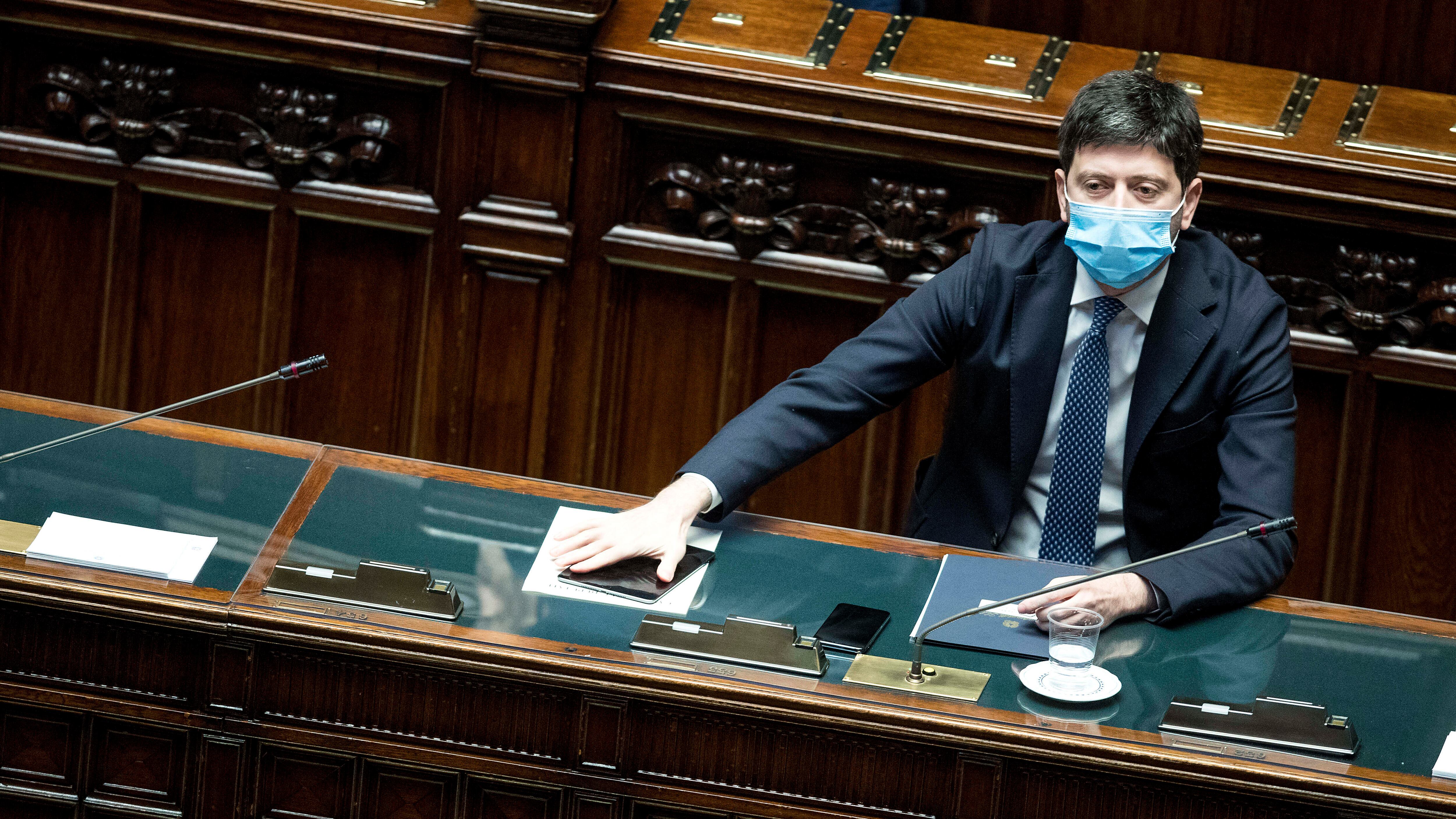 "Non incolpiamo l'Italia". Così l'Oms voleva blindare Speranza