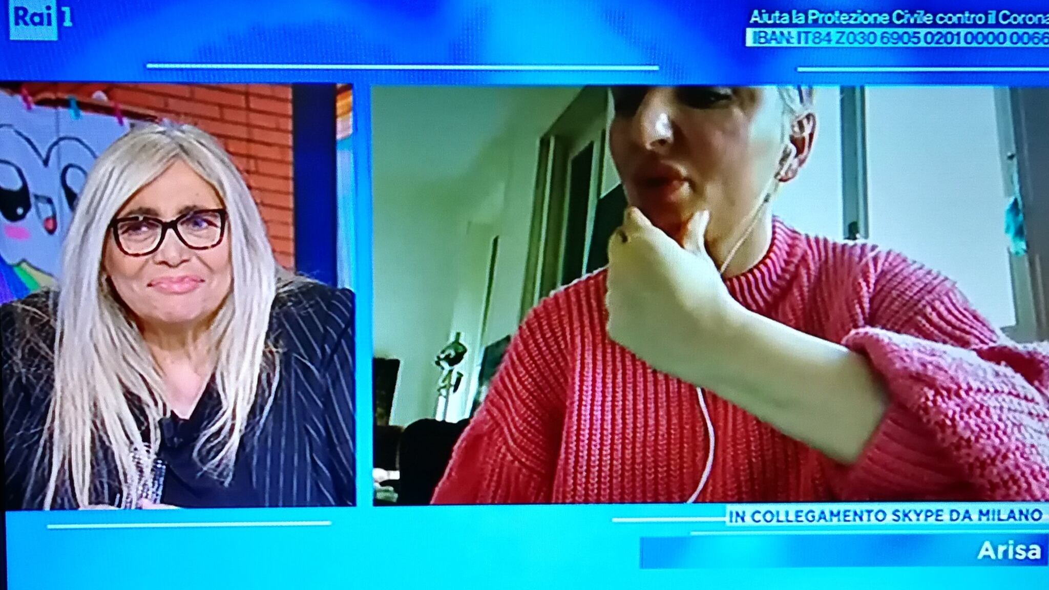 Gaffe di Arisa a Domenica In: "Metto la maschera a casa, quella di bellezza"