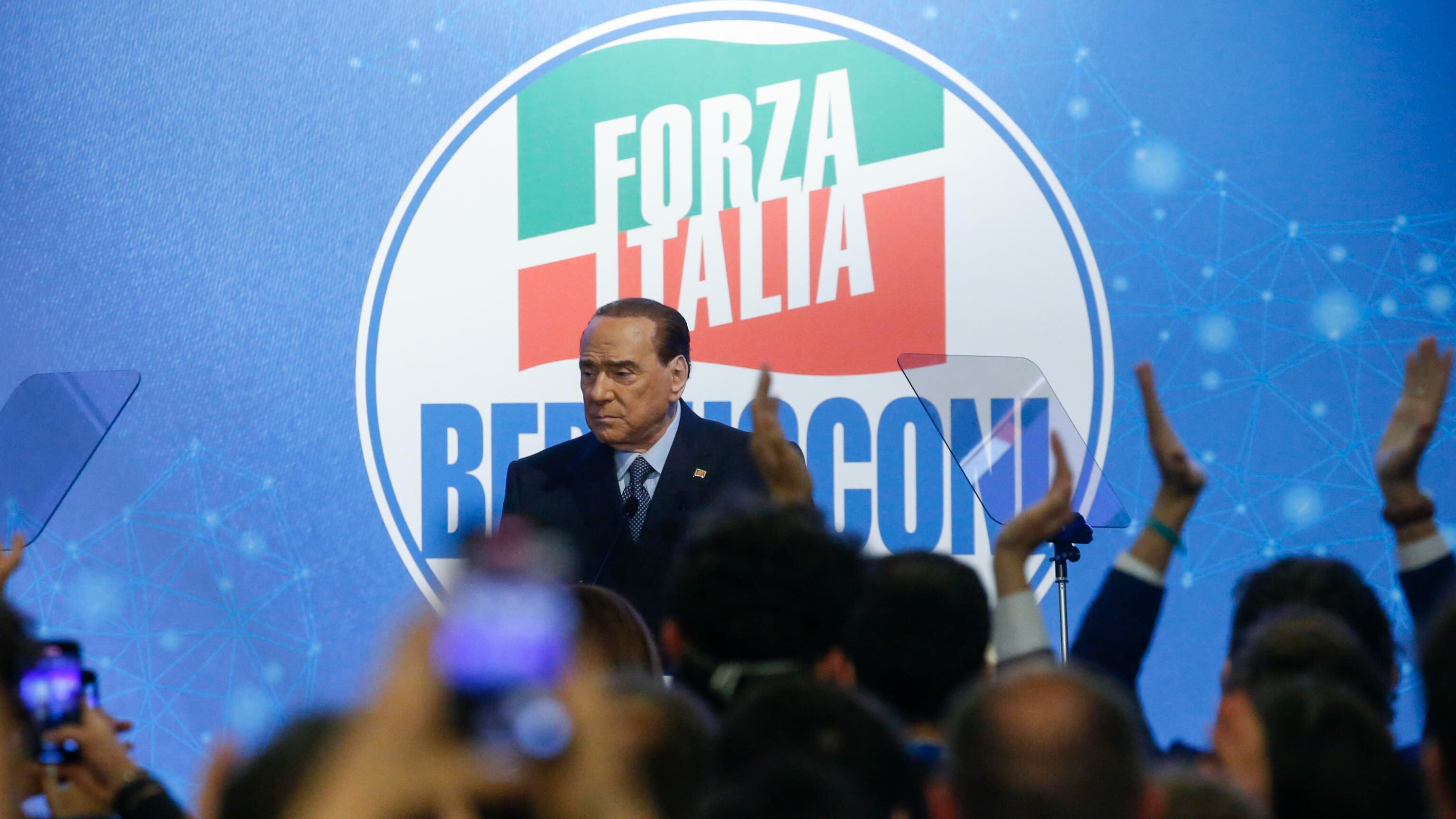 L'ultima bufala di Repubblica: fango contro Berlusconi