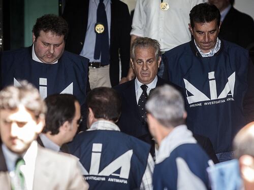 Solita inchiesta sotto elezioni: arrestato l'ex ministro Scajola
