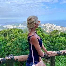 Daniela Christiansson da urlo su Instagram: gli scatti di lady Lopez 4