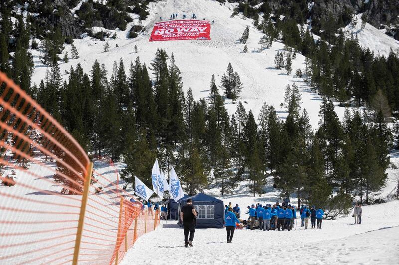 Bardonecchia, esponenti di estrema destra francesi bloccano il percorso dei migranti 8
