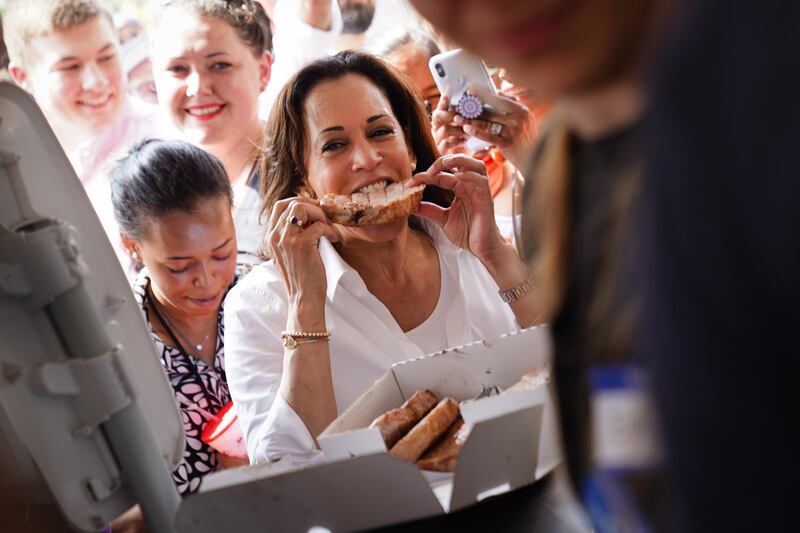 Kamala Harris alla fiera nel 2016