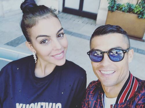 Cristiano Ronaldo, relax a Londra con Georgina: suite da 10.000 euro a notte