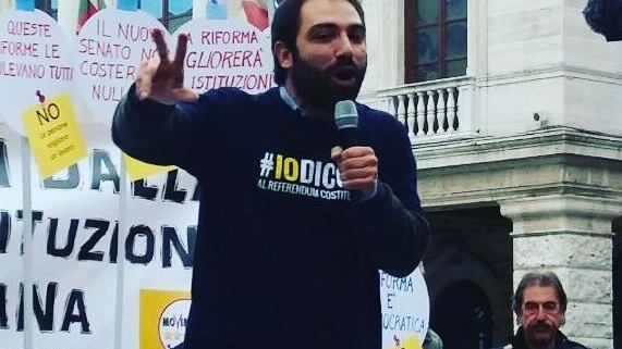 M5S: "Il muro anti-migranti proposto dalla Lega? Una cogl..."