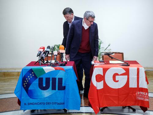 Effetto sciopero: Cgil e Uil isolate. Adesso sperano di trovare l'intesa
