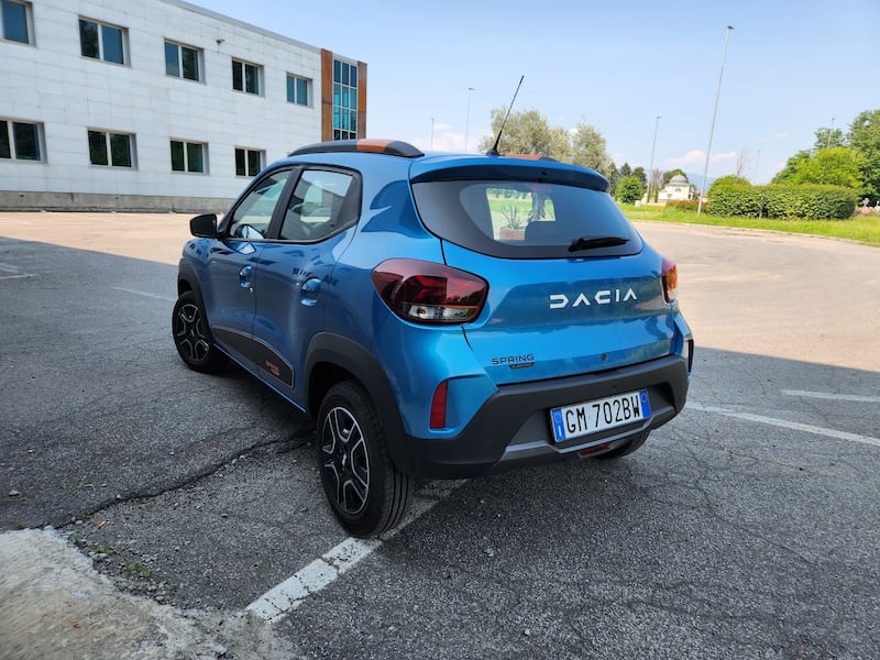 Dacia Spring: guarda tutte le foto 14