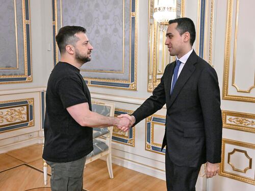 L'ultima missione di Di Maio Messaggio a Zelensky: "Noi non vi abbandoneremo"