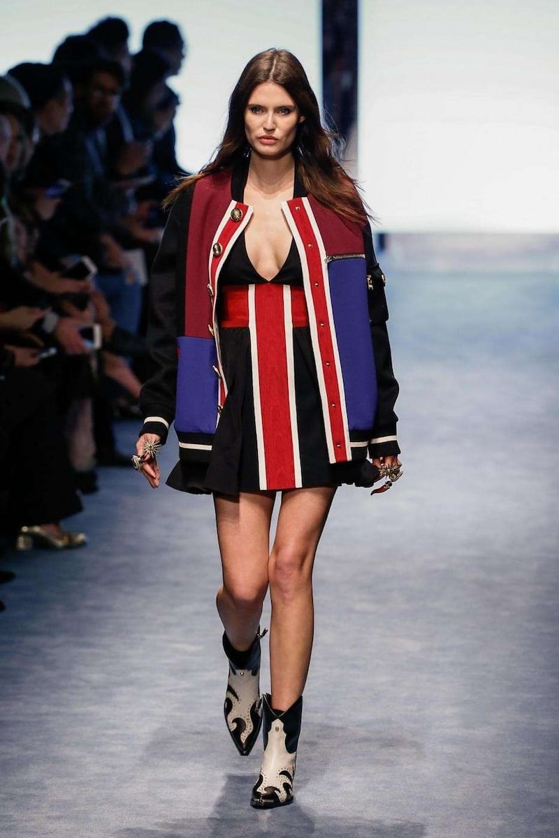 Bianca Balti, i look sexy 10