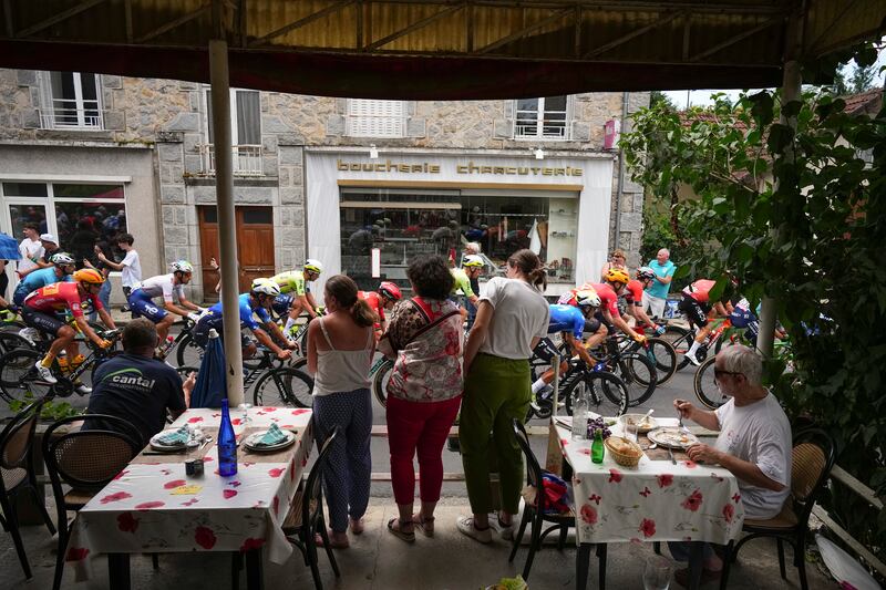 Tour tappa 12 gruppo paese