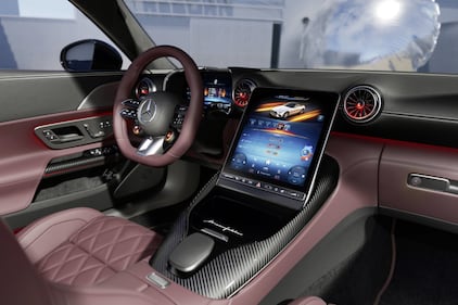 Mercedes SL 63 S E Performance, guarda tutte le foto 5