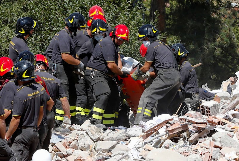 Emma Marrone sensibilizza i fan per il terremoto: foto 4