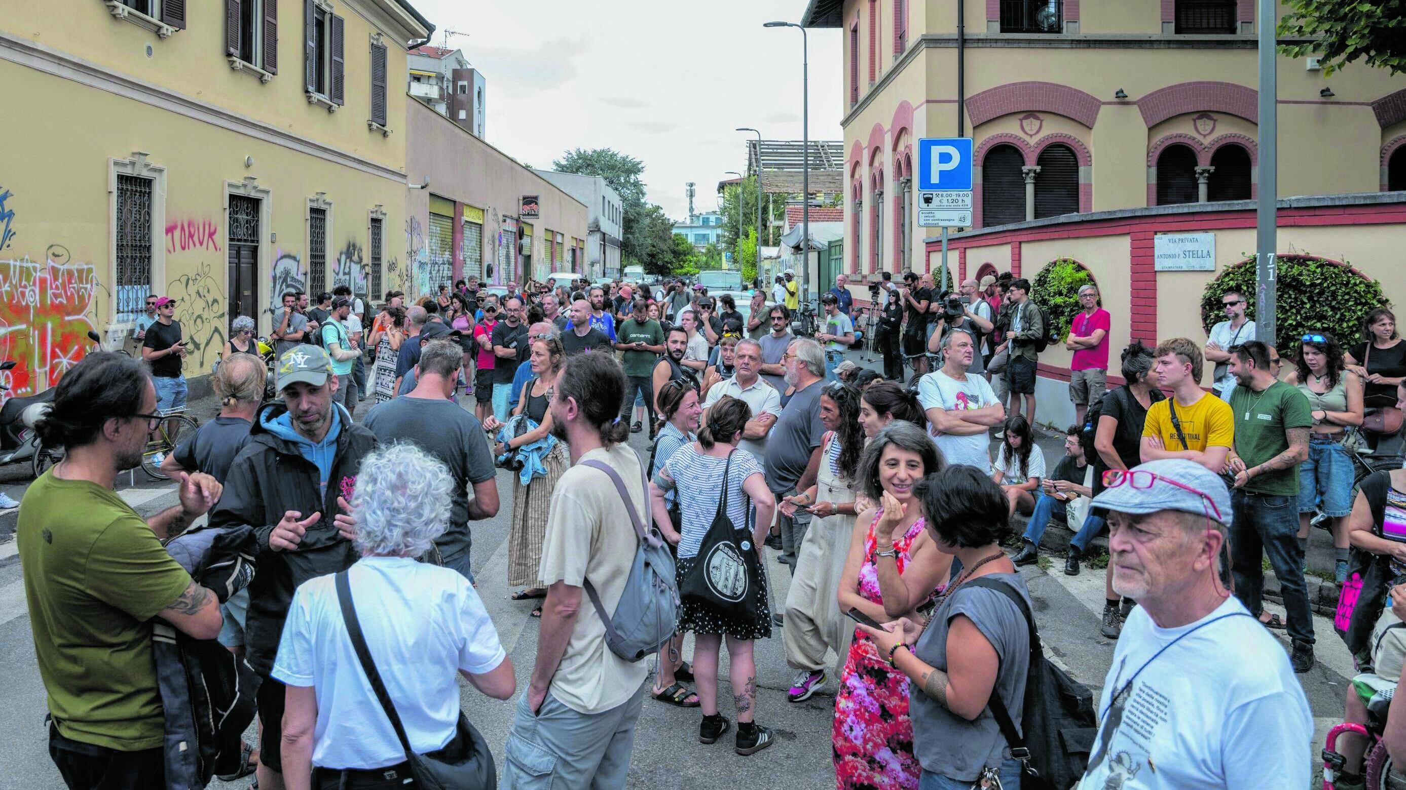 Oggi la protesta del Leoncavallo