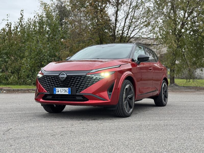 Nissan Qashqai 2025: guarda la gallery del nuovo SUV giapponese mild-hybrid 2