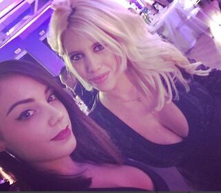 "Senza tette non hai il paradiso". ​Lo scatto hot di Wanda Nara 1