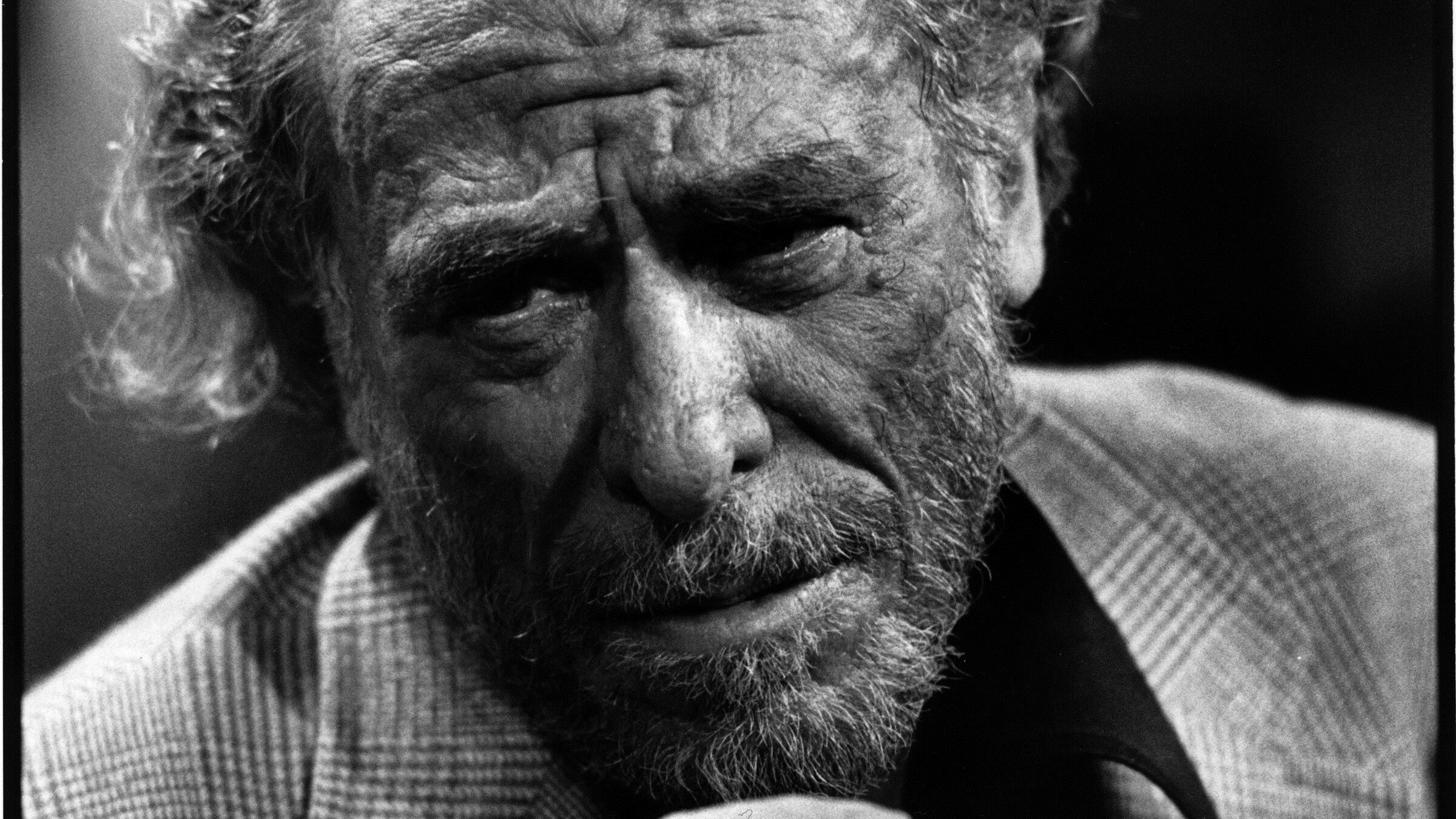 Quanto ci vorrebbe Bukowski in tempi di ordinario conformismo