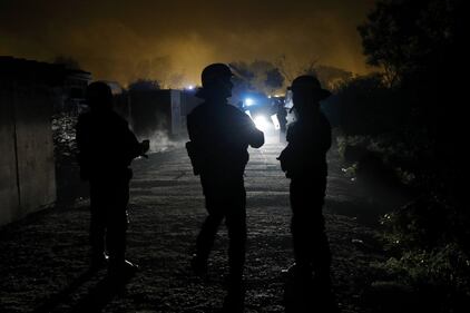 La "Giungla" di Calais va a fuoco nella notte 7