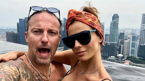 Francesco Facchinetti e Wilma Faissol pronti per una sitcom sulla loro famiglia
