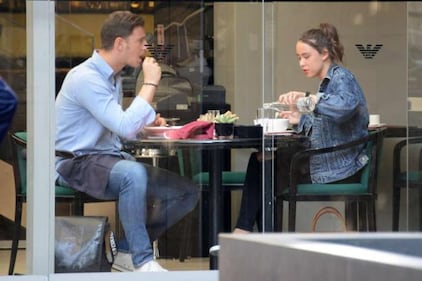 Aurora Ramazzotti con il bodyguard a Milano 4