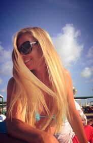 Federica Panicucci ​in topless a 25 anni 2