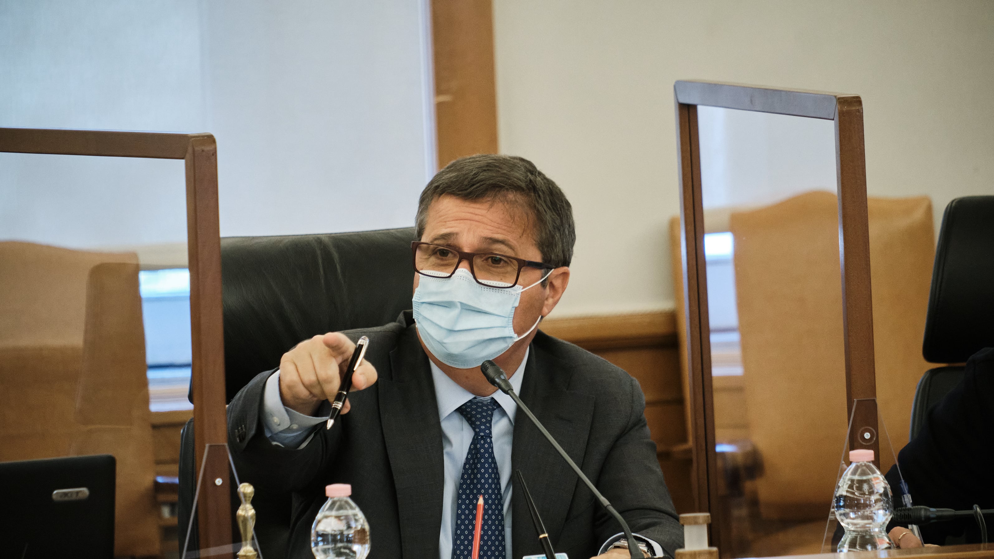 Imbarazzo della politica sul marcio tra le toghe M5s: "Niente inchiesta"