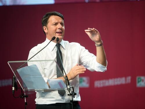Riforme, Renzi: "Se vince il no torniamo alla bicamerale D'Alema-Berlusconi"