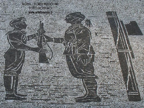Stadio dei Marmi: ecco i mosaici dedicati al Duce
