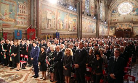 Renzi in pellegrinaggio ad Assisi 5