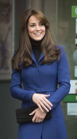 Kate Middleton, bella e glam in blu in Scozia 44