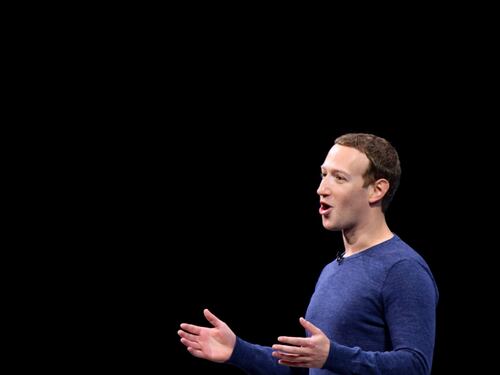 Facebook tenta l'e-commerce e lancia la sfida ad Amazon