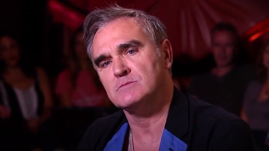 Morrissey si infuria e caccia dal concerto due fan