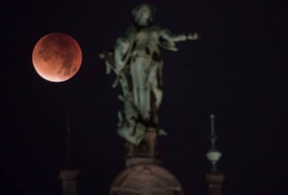 L'eclissi di superluna, foto e impressioni 6