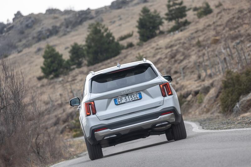 Kia Sorento 2024: guarda tutte le foto 1