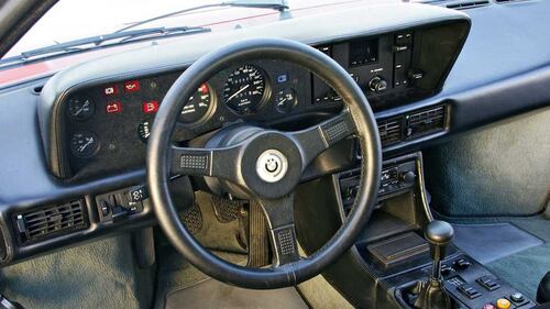 Bmw M1, guarda tutte le foto 10