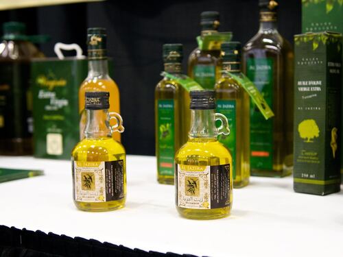 Olio d'oliva, dall'Italia 20 milioni all'olio del Pakistan: "Discriminati noi italiani"