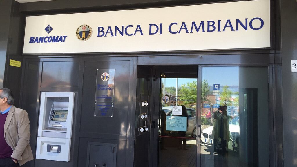 L'aiutino del governo alla Bcc di Cambiano guidata da papà Lotti