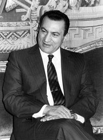 La vita del dittatore egiziano Hosni Mubarak 4