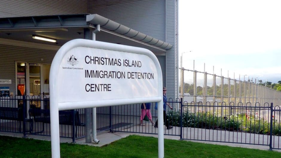L'Australia riaprirà l'isola carcere per i richiedenti asilo