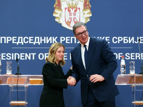 Meloni: Serbia in Ue, no incertezze su Kiev. Malumori su Salvini: "Solo propaganda"
