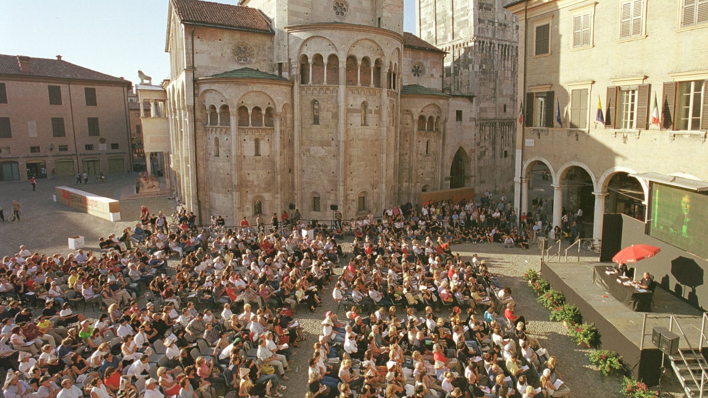 Trekking urbano a Bologna, filosofia a Modena