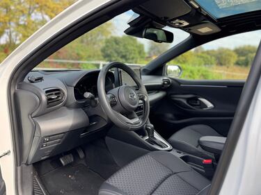 Mazda2 Hybrid 2025: guarda la gallery della citycar giapponese super efficiente 17